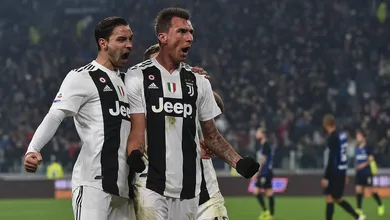 Com paci&ecirc;ncia, Juventus arranca vit&oacute;ria em jogo duro com a Inter e abre 14 pontos da rival