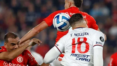 O Inter tinha a classifica&ccedil;&atilde;o nas m&atilde;os, mas o Nacional buscou o empate no fim e frustrou os colorados