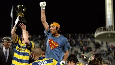 Buffon, 20 anos depois de sua estreia: &ldquo;Parece que o destino fez eu me tornar goleiro&rdquo;
