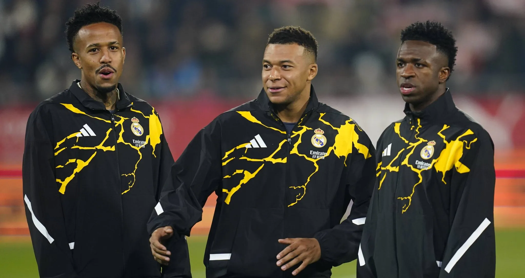 &lsquo;Ele &eacute; o melhor, de classe mundial&rsquo;: T&eacute;cnico do Barcelona exalta estrela do Real Madrid