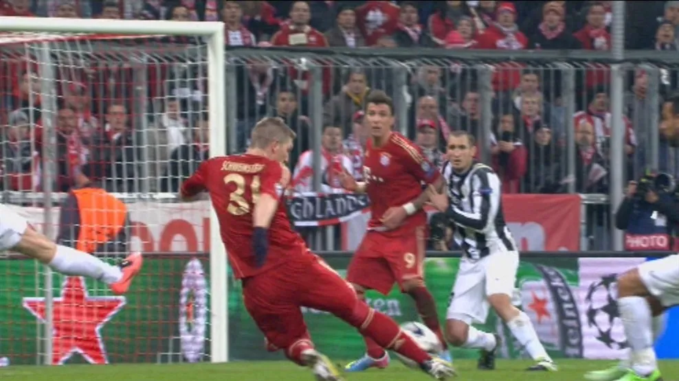 Schweinsteiger: &ldquo;Precisamos marcar um gol na It&aacute;lia&rdquo;