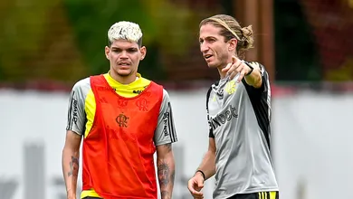 Flamengo de Filipe Lu&iacute;s vive linha t&ecirc;nue entre solu&ccedil;&atilde;o e problema no Brasileir&atilde;o
