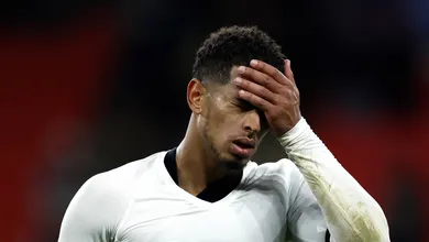Velho problema e nova dor de cabe&ccedil;a: Inglaterra perde para Gr&eacute;cia em jogo hist&oacute;rico