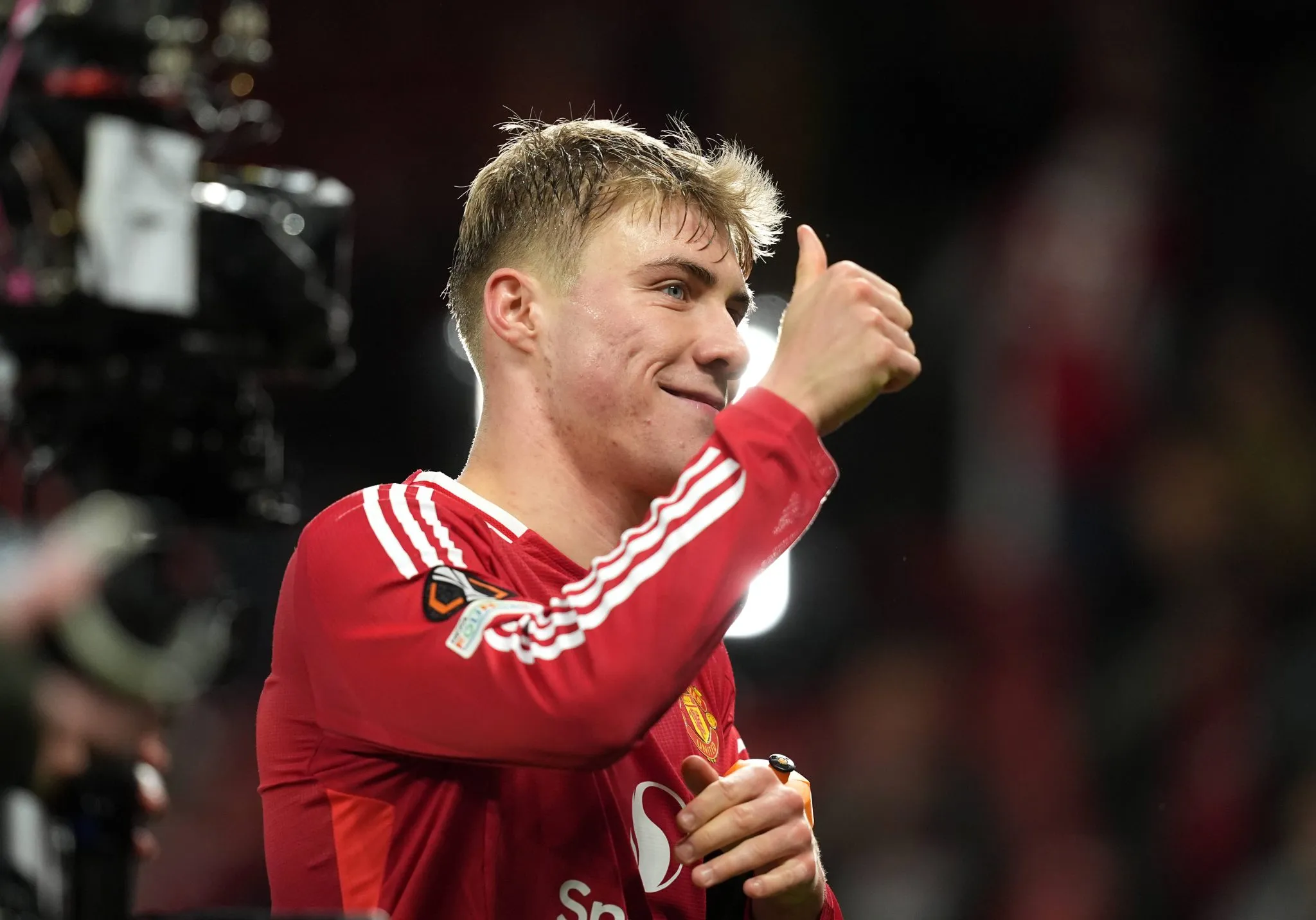 Hojlund n&atilde;o conseguiu se destacar no Manchester United
