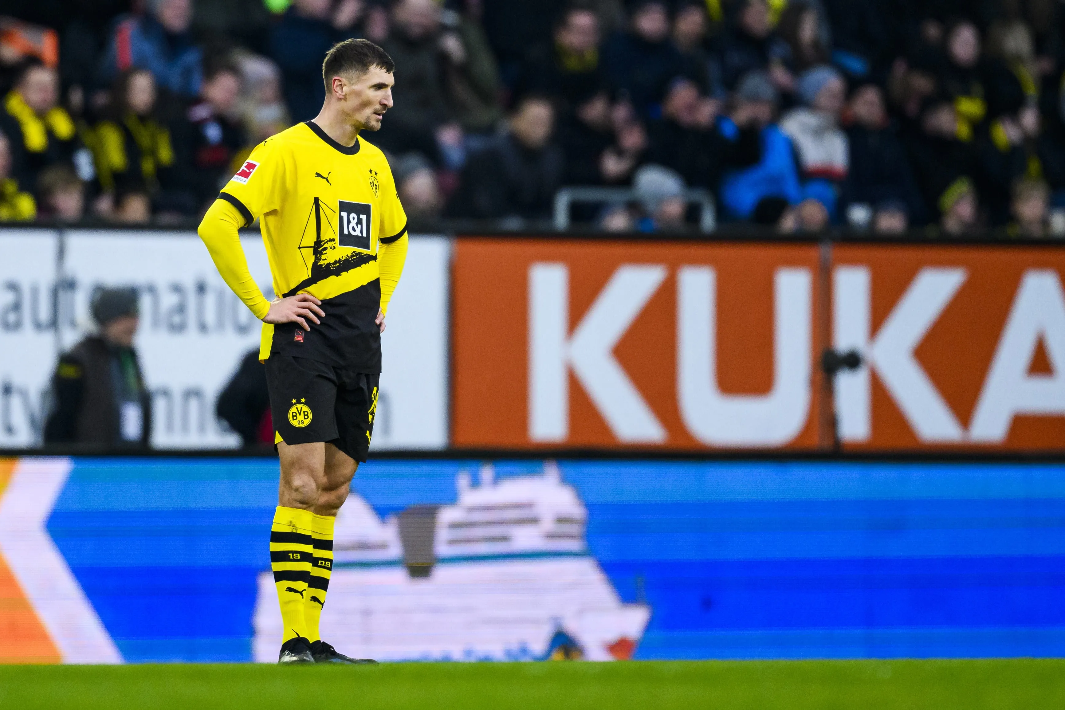 Meunier revela multa do Borussia Dortmund para quem voltar do recesso de Natal com quilos a mais
