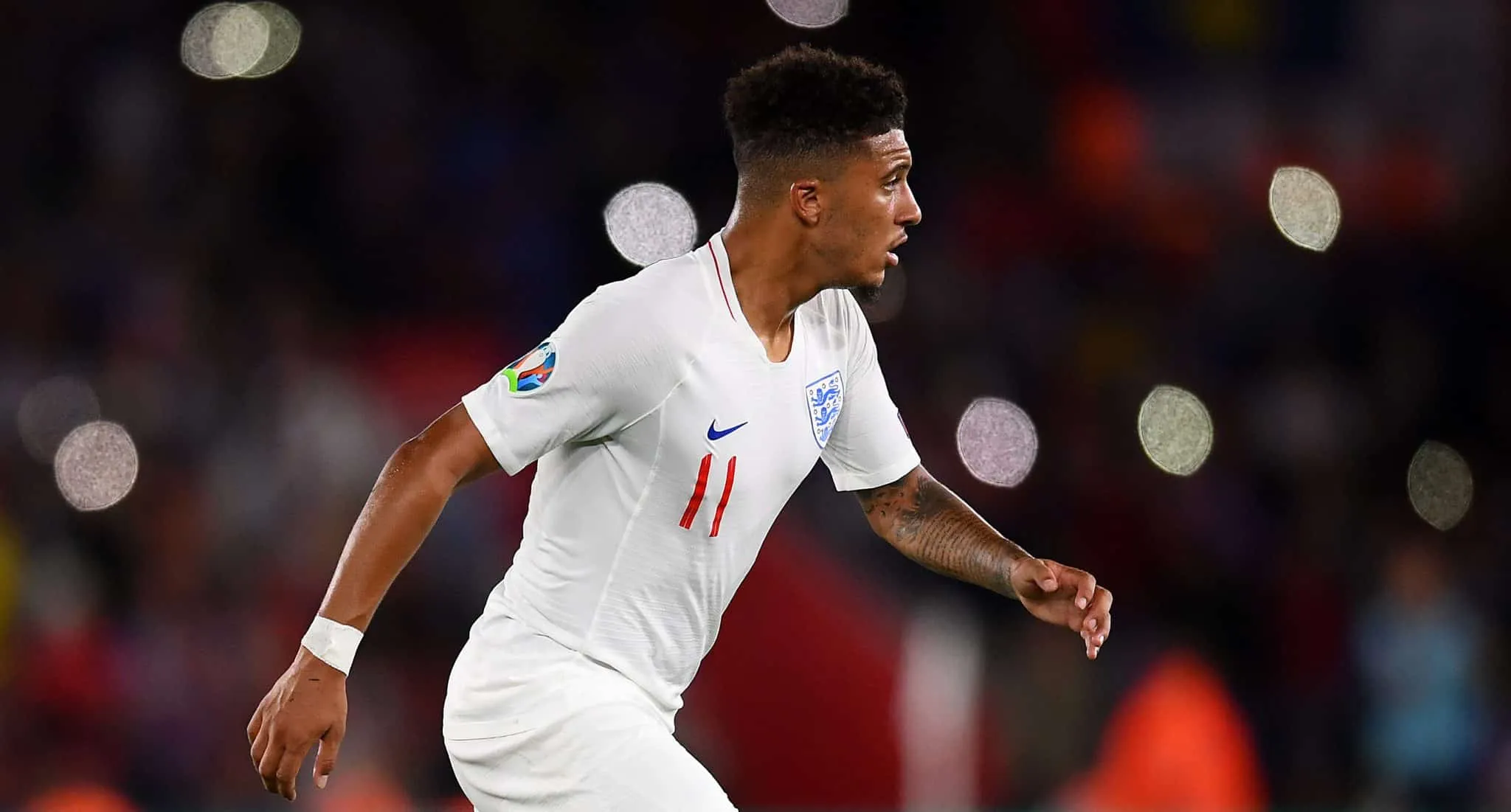 Jadon Sancho: &ldquo;Ronaldinho, Lampard e Drogba s&atilde;o as minhas principais inspira&ccedil;&otilde;es&rdquo;