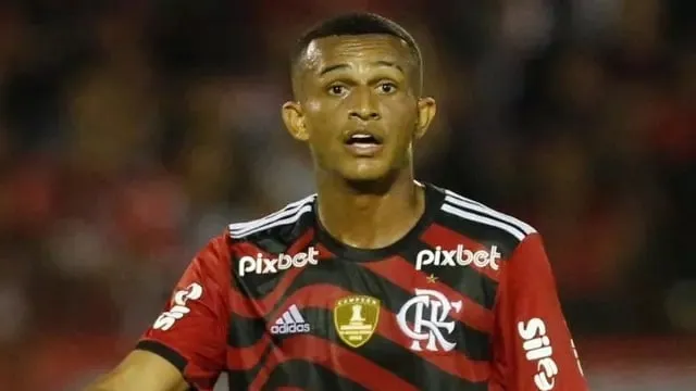 Flamengo tem planos para Wesley, xod&oacute; de Sampaoli e cobi&ccedil;ado pela Europa