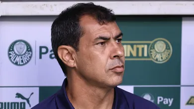 Surpreso e orgulhoso, Carille n&atilde;o prev&ecirc; vida f&aacute;cil para o Santos na S&eacute;rie B