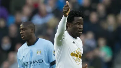 Nada de Ag&uuml;ero ou Rooney. Artilheiro da Premier League em 2014 foi Wilfried Bony