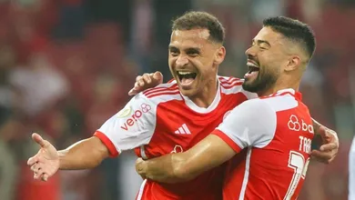 Internacional: trio de meias funciona e surpreende Roger positivamente