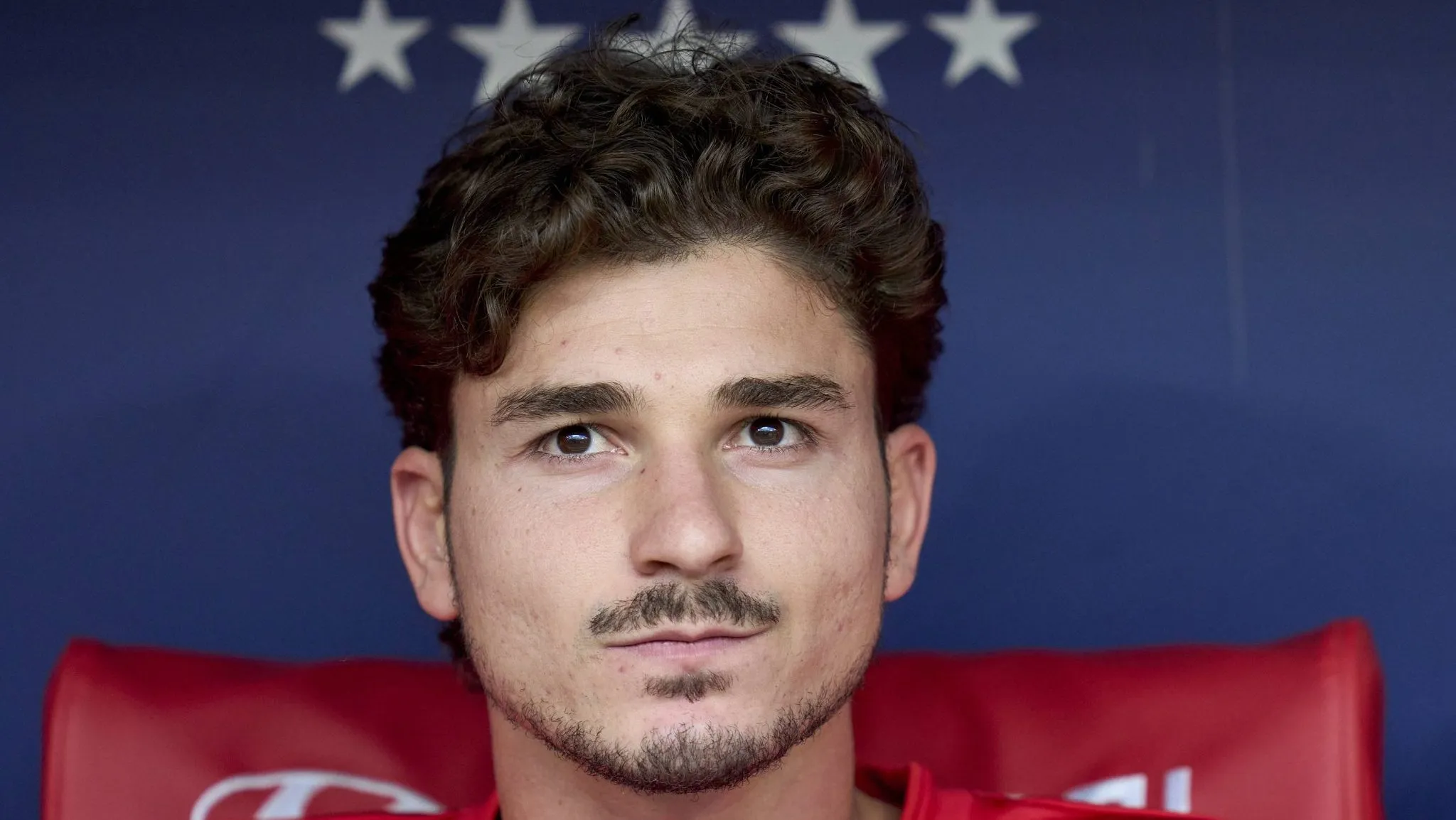Novela Juli&aacute;n Alvarez acabou? Barcelona mant&eacute;m atacante no radar e Atl&eacute;tico de Madrid tenta aparar arestas