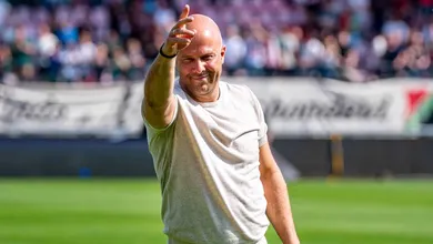 &lsquo;Aproveite os &uacute;ltimos momentos&rsquo;: Feyenoord se despede de Arne Slot