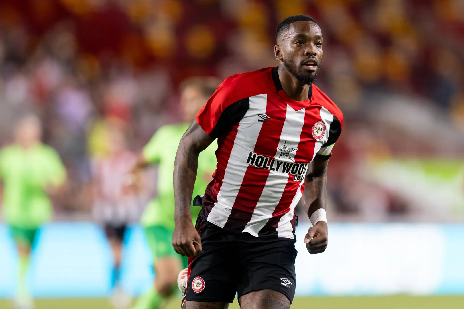 Ivan Toney em a&ccedil;&atilde;o pelo Brentford