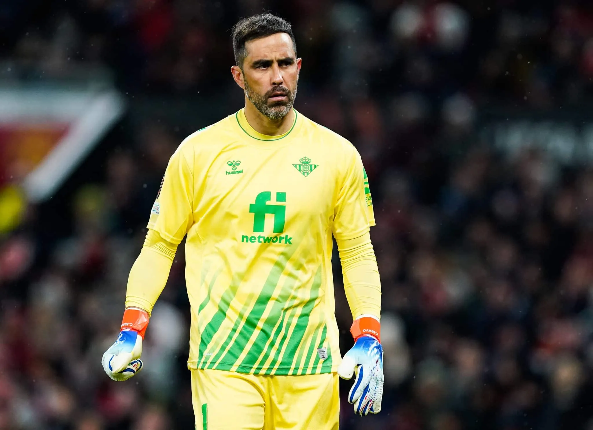Bravo anuncia aposentadoria sustentando recorde impressionante na La Liga