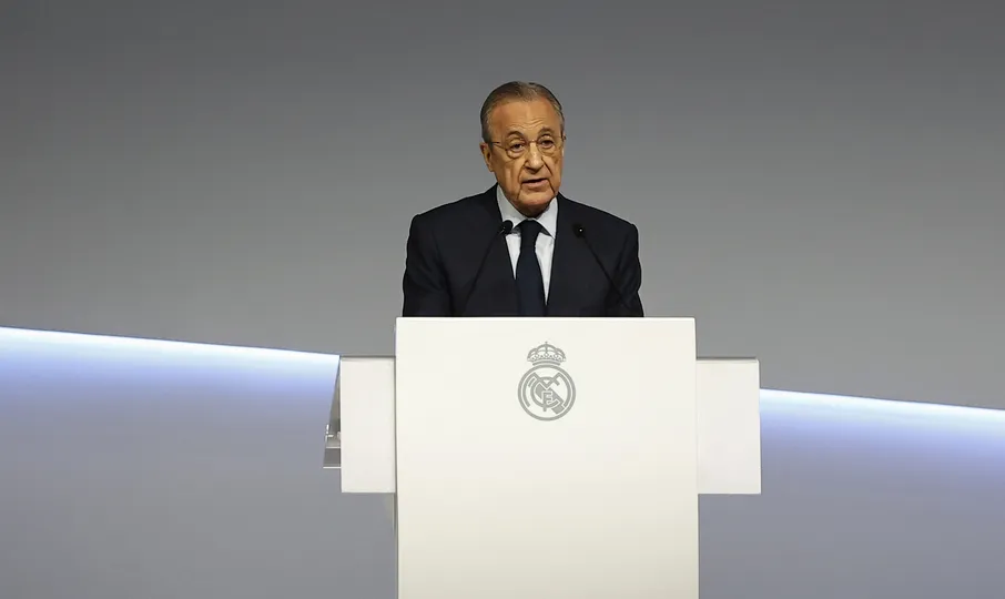 Foto: (IconSport) - Florentino P&eacute;rez, presidente do Real Madrid