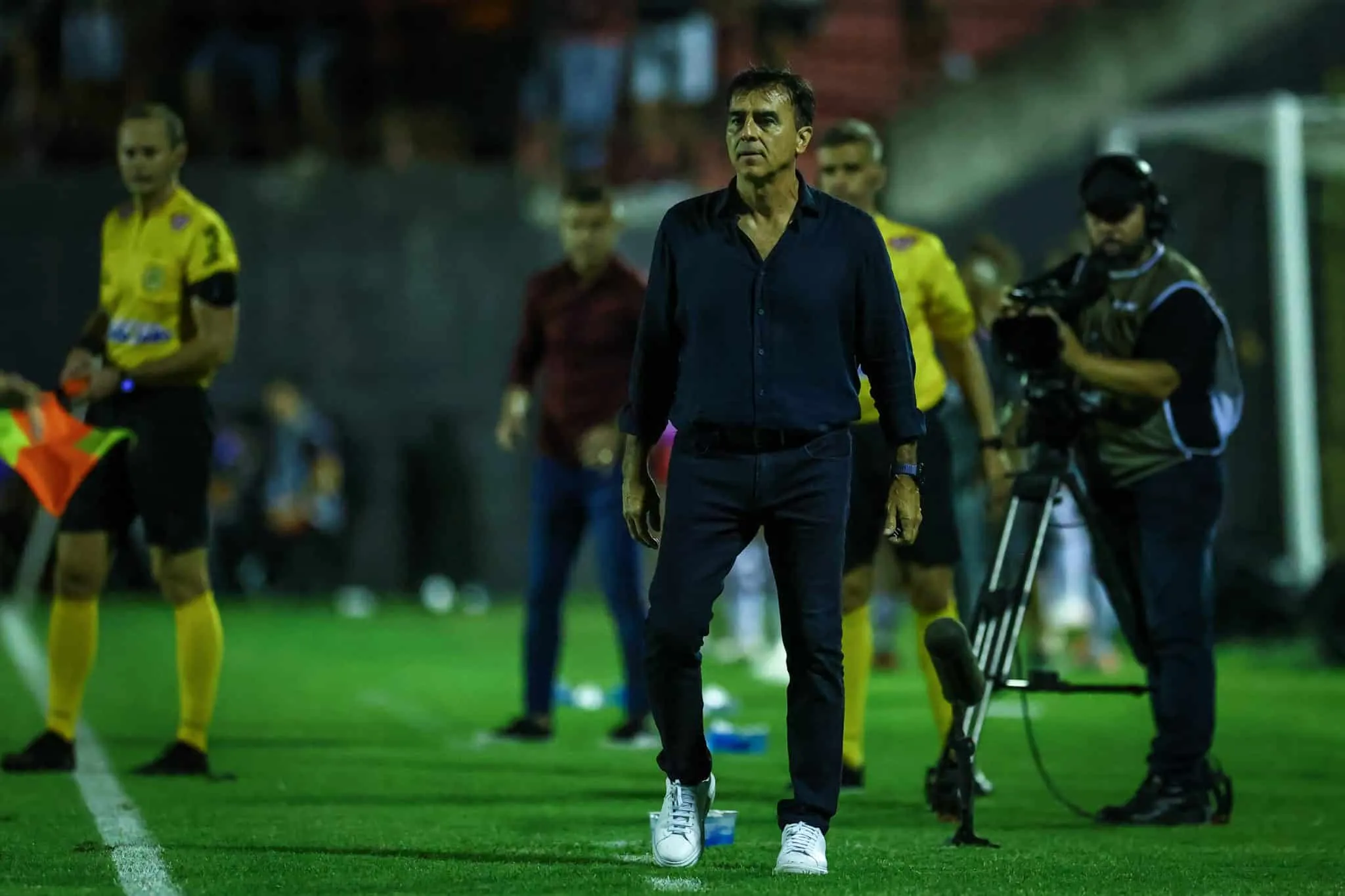Quinteros repete erro de Renato em estreia do Gr&ecirc;mio no Ga&uacute;cho