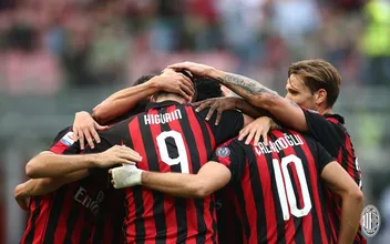 Higua&iacute;n e Suso garantiram a vit&oacute;ria tranquila de um Milan que volta a sorrir