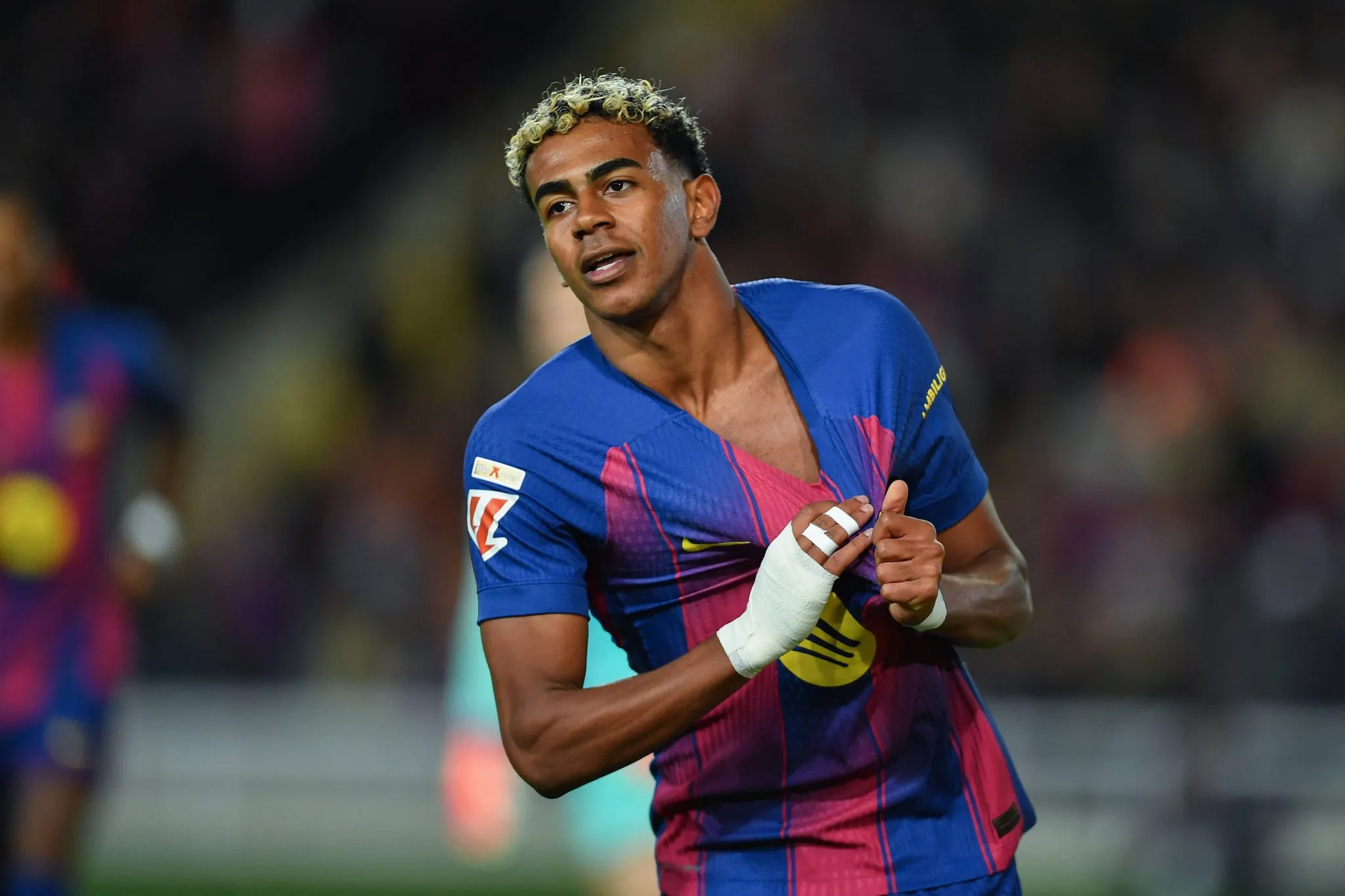 Lamine Yamal retribui prote&ccedil;&atilde;o em vit&oacute;ria, mas Elche exp&otilde;e maior fraqueza do Barcelona