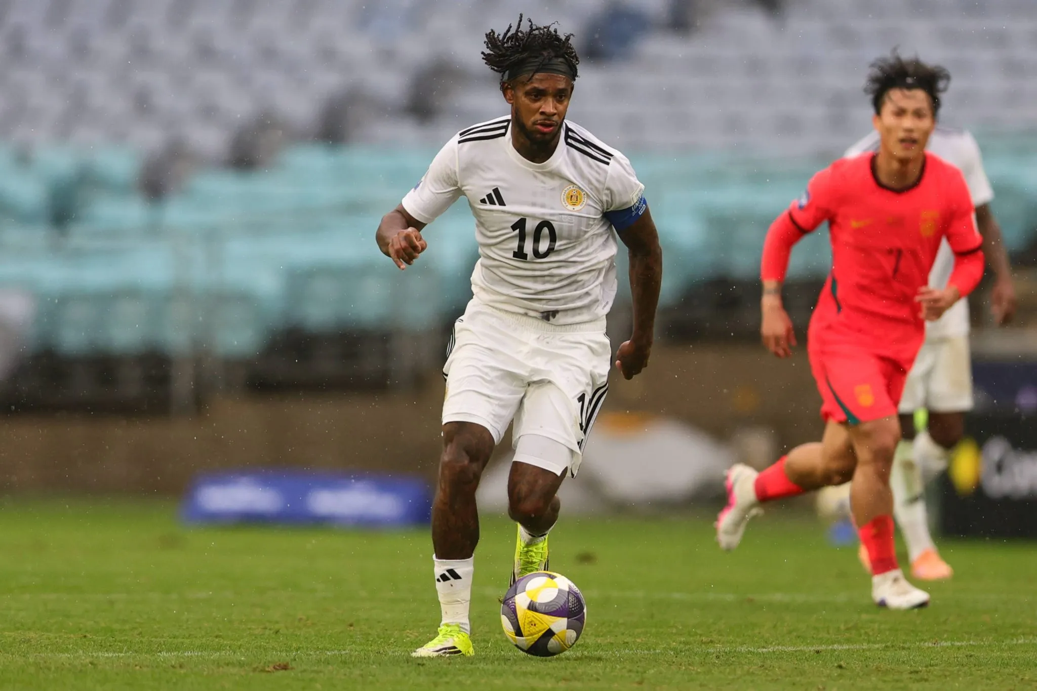Leandro Bacuna, capit&atilde;o da sele&ccedil;&atilde;o de Cura&ccedil;ao (Foto: IMAGO / Uk Sports Pics Ltd)