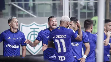 L&iacute;der, Cruzeiro de Pepa mostra solidez e supera o Santos em jogo franco no Independ&ecirc;ncia