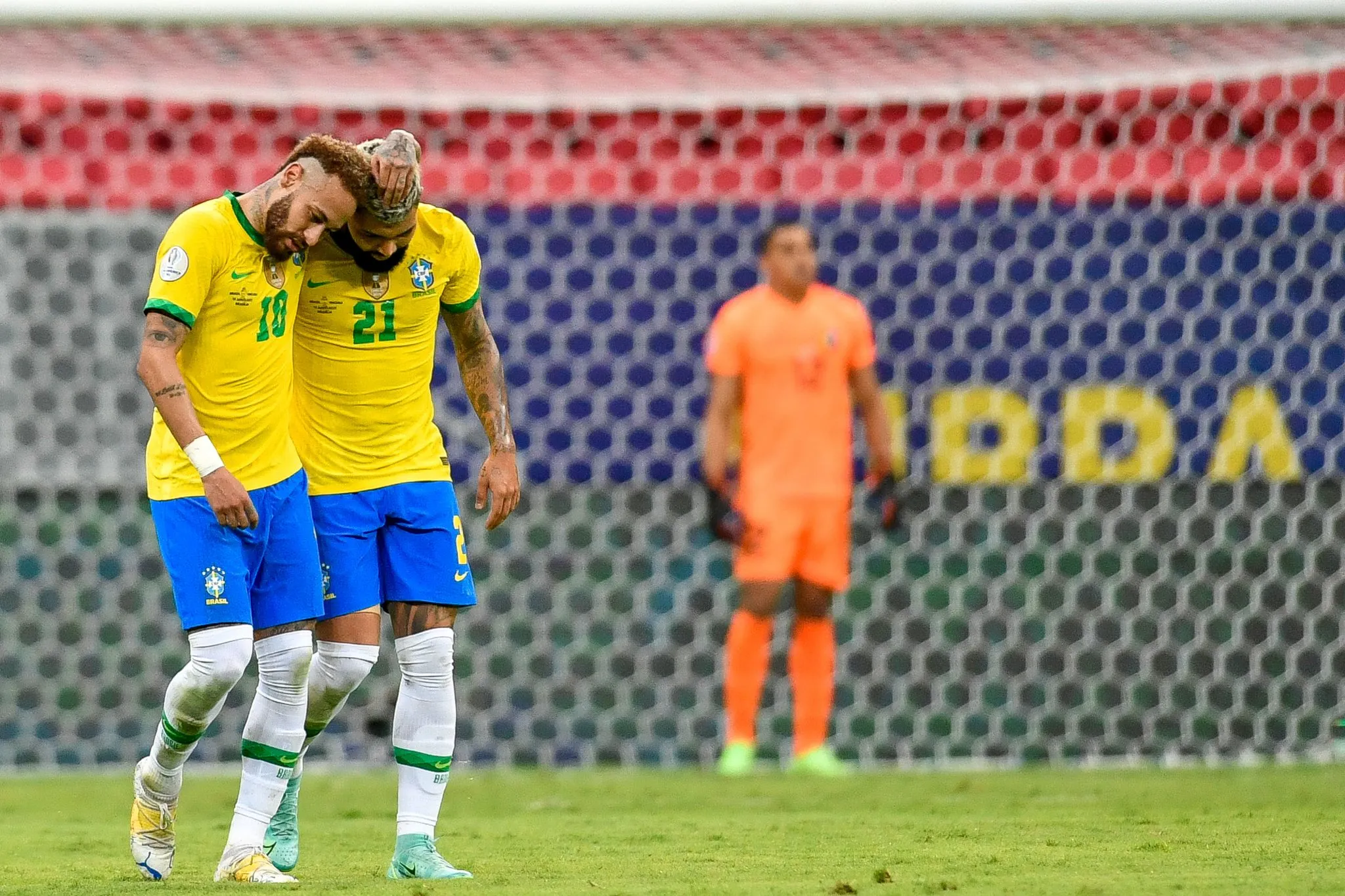 Gabigol &eacute; parceiro 'ideal' para Neymar no Santos