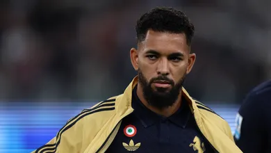 Por que a Juventus quer se livrar de Douglas Luiz cinco meses ap&oacute;s pagar R$ 168 milh&otilde;es?