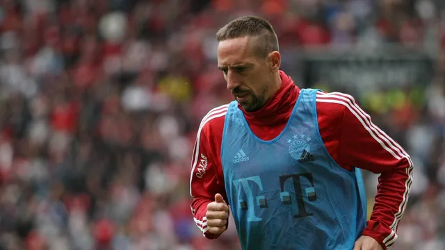 Rib&eacute;ry questiona Bola de Ouro a Cristiano Ronaldo em 2013: &lsquo;O que poderia ter feito a mais?'