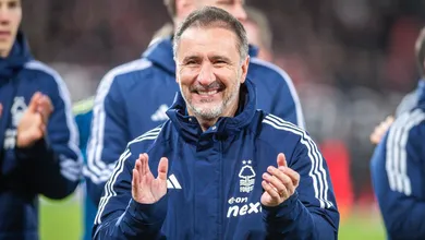 V&iacute;tor Pereira se impressiona com brasileiro: &lsquo;Ele sabe atacar, defender. &Eacute; um prazer trein&aacute;-lo&rsquo;