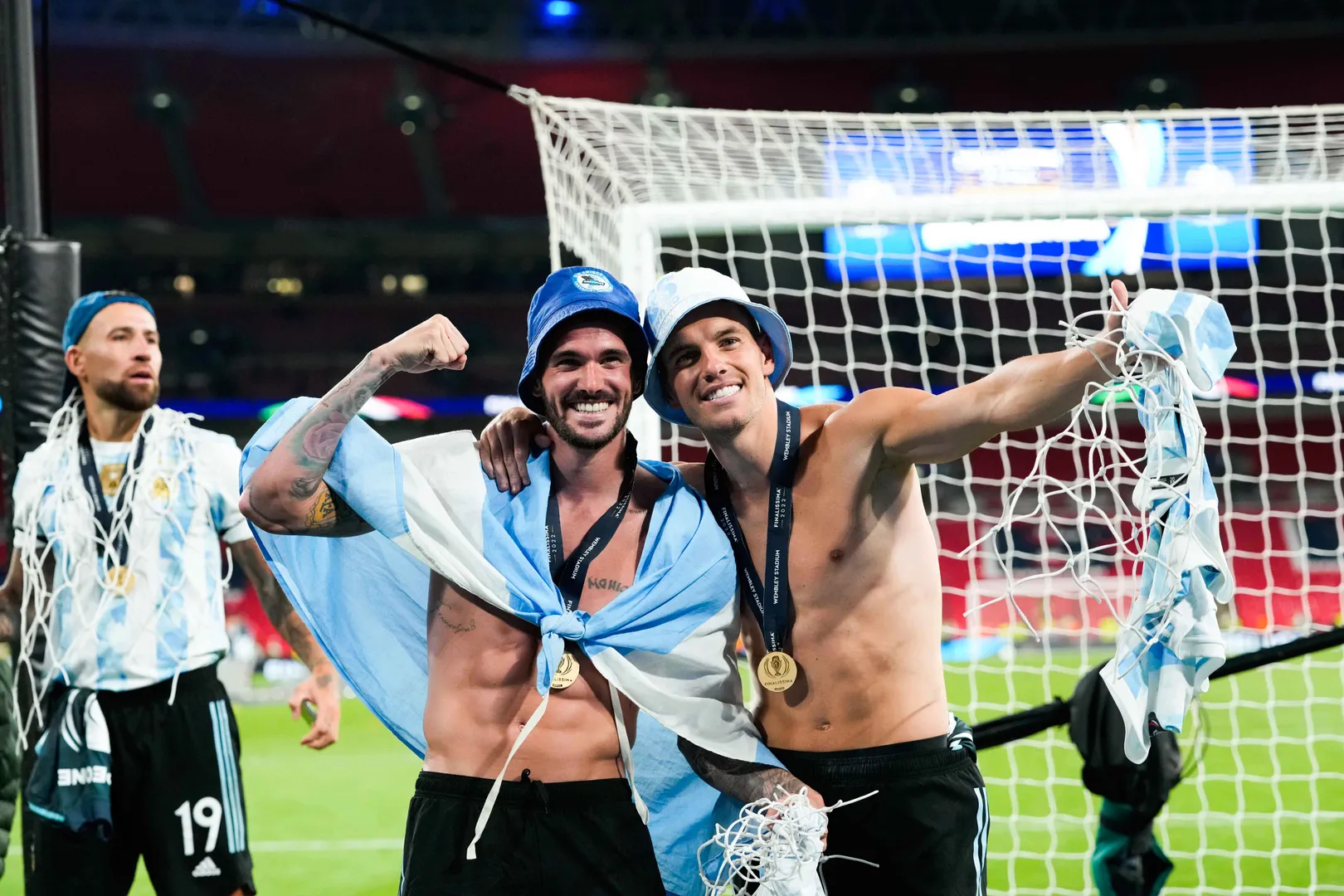 Foto: (IconSport) - Rodrigo De Paul e Giovani Lo Celso, bicampe&otilde;es da Copa Am&eacute;rica