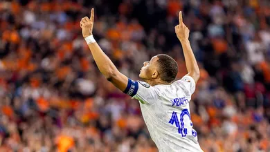 Mbapp&eacute; ofereceu sua melhor vers&atilde;o para bater a Holanda e confirmar a Fran&ccedil;a na Euro