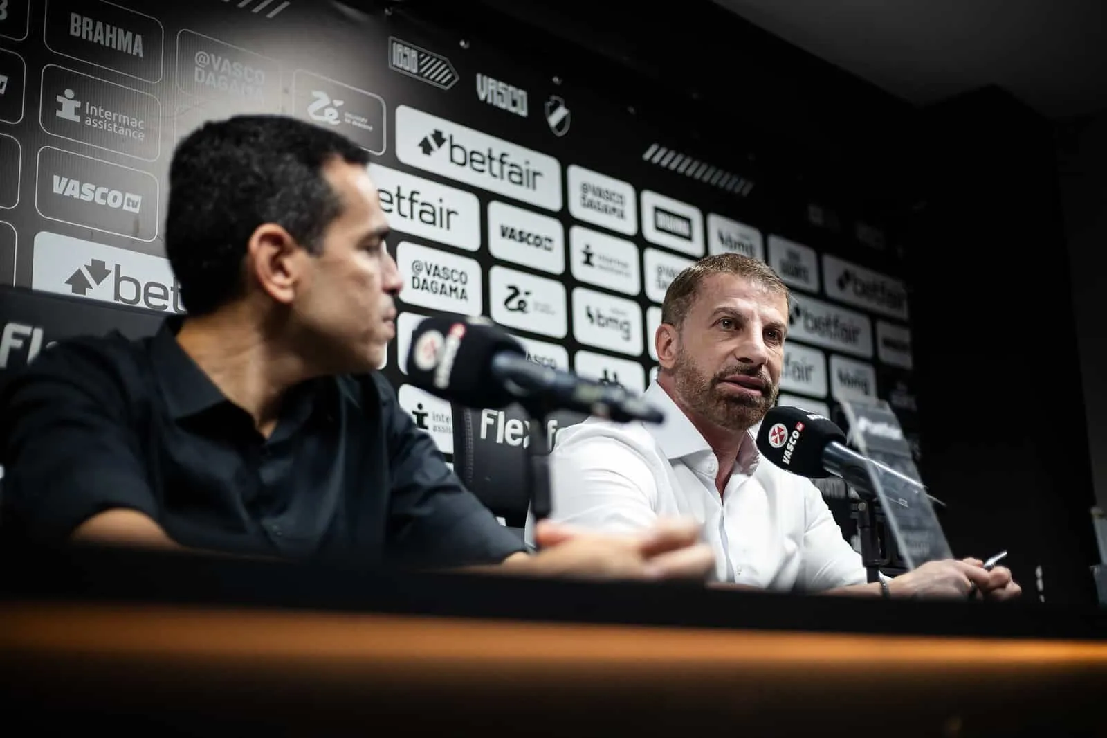 Pedrinho e Marcelo Sant'ana s&atilde;o os respons&aacute;veis pela busca de refor&ccedil;os no Vasco