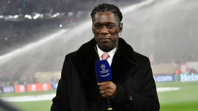 Seedorf: &lsquo;Ele &eacute; o melhor jogador do mundo. Carrega o PSG nas costas&rsquo;