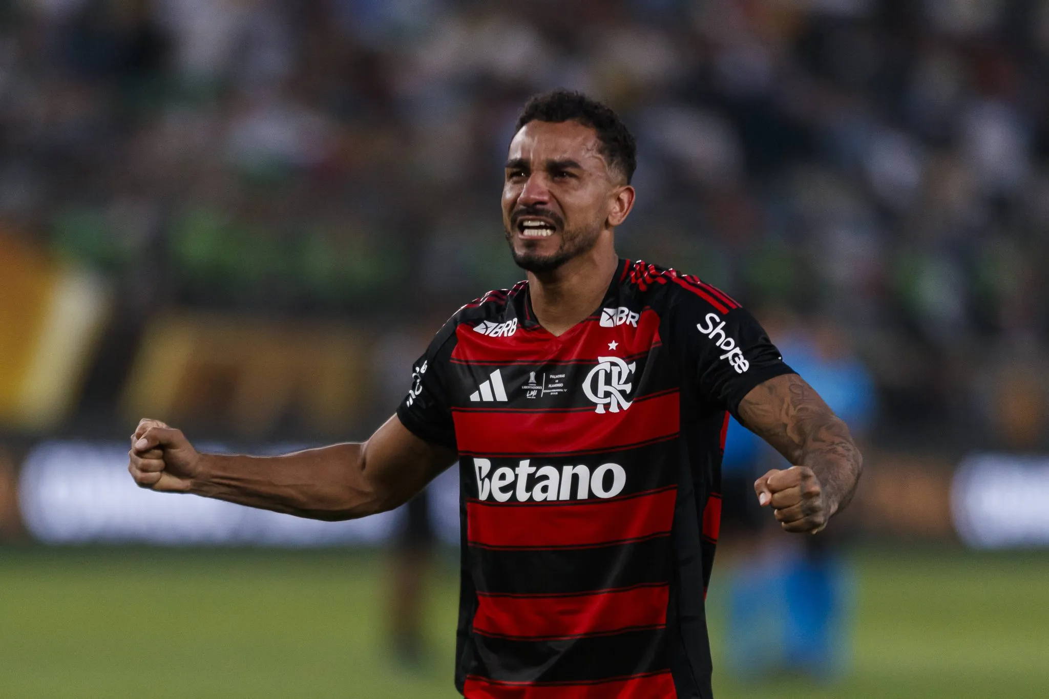 Danilo comemora gol na final da Libertadores entre Flamengo e Palmeiras
