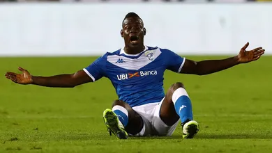 Guerra aberta: Brescia impede Balotelli de treinar e jogador deve deixar o clube