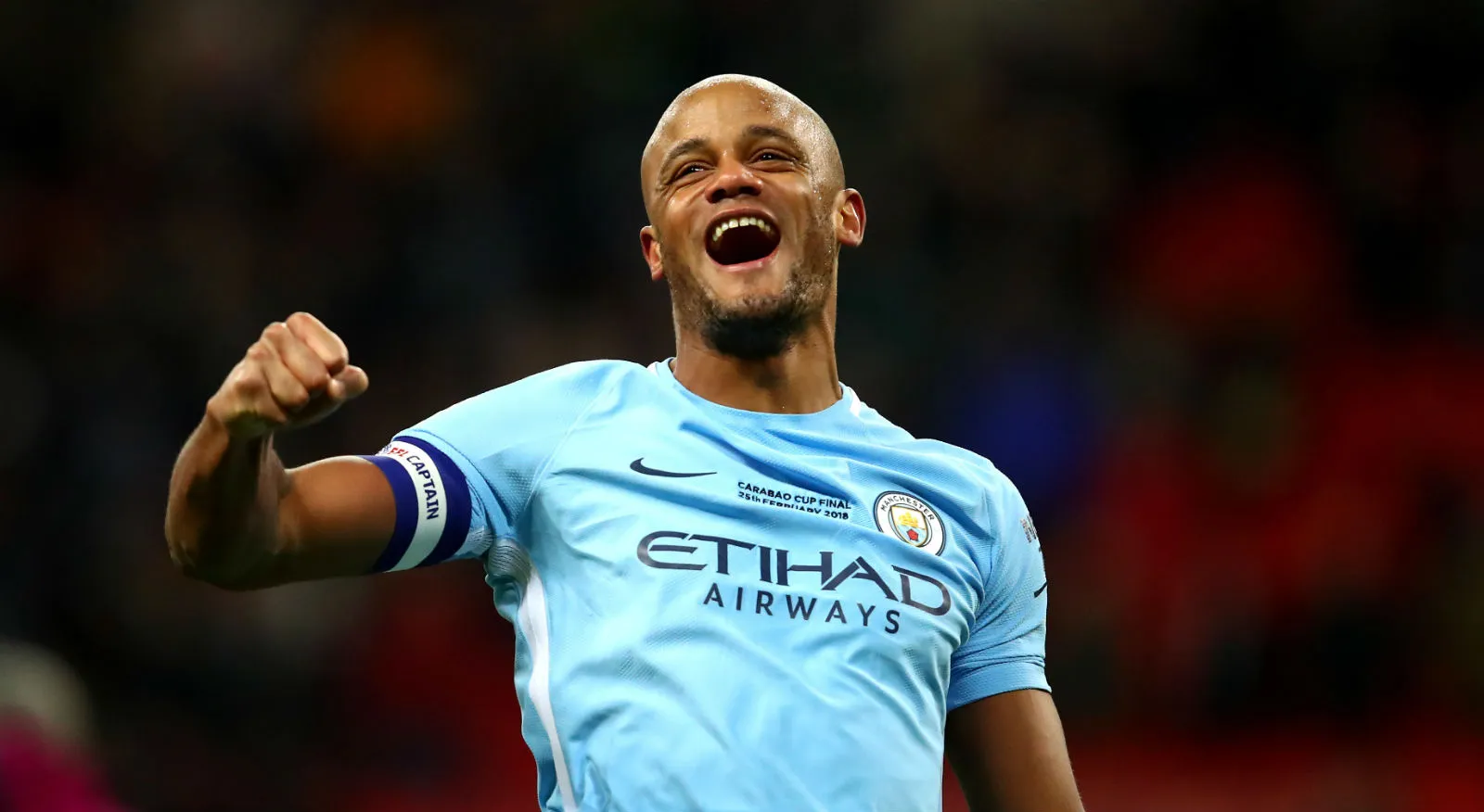 Kompany fez uma partida&ccedil;a em Wembley, digna de sua hist&oacute;ria e importante ao seu presente
