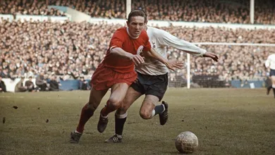 Peter Thompson, bicampe&atilde;o ingl&ecirc;s pelo Liverpool de Shankly, morre aos 76 anos