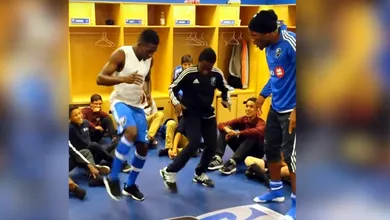 Esbanjando carisma, Drogba colocou a crian&ccedil;ada do Montreal Impact para dan&ccedil;ar
