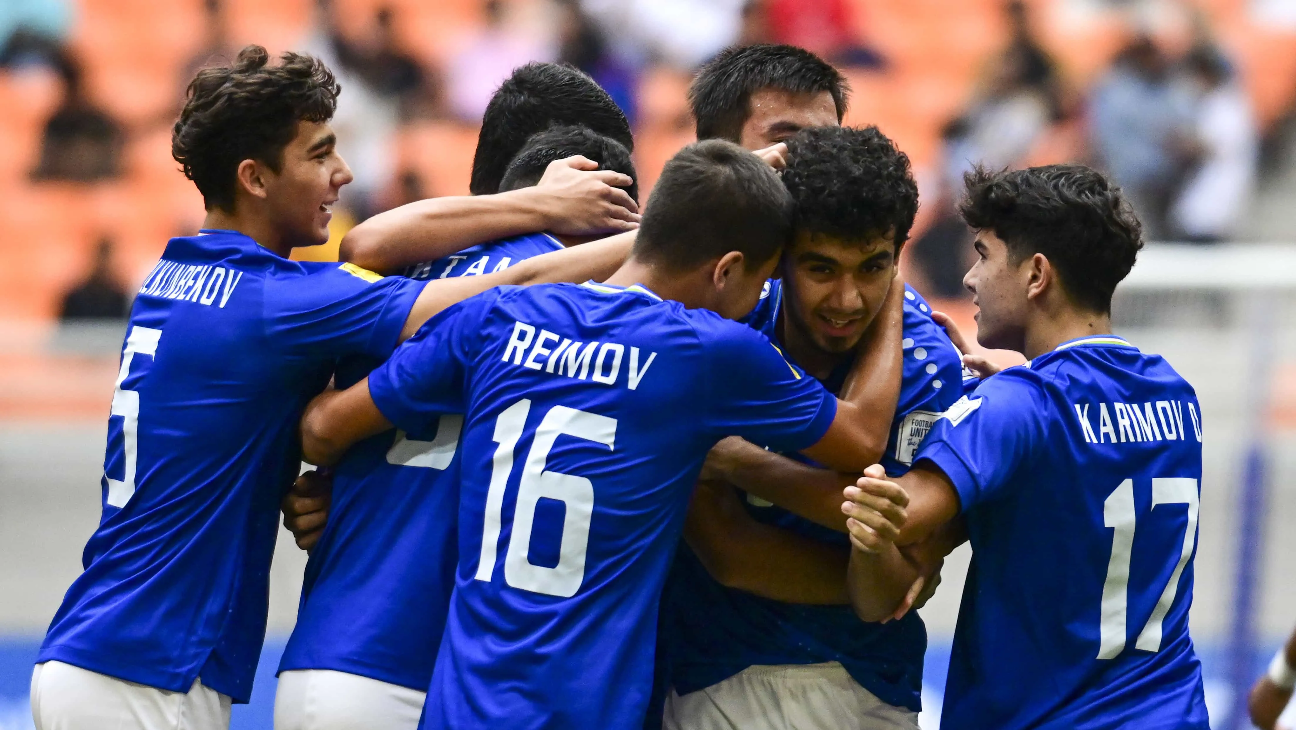 Uzbequist&atilde;o &eacute; a zebra das oitavas do Mundial Sub-17 e vai enfrentar a Fran&ccedil;a, que se safou nos p&ecirc;naltis