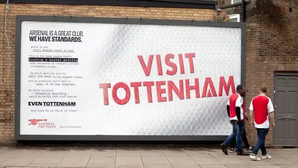 &lsquo;Visite o Tottenham&rsquo;: O que est&aacute; por tr&aacute;s do protesto da torcida do Arsenal exaltando o arquirrival