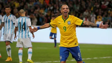 Mais do que a vencer, o pragmatismo ajudou o Brasil a jogar bem e a recobrar seu moral