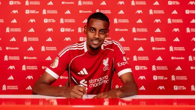 As tr&ecirc;s formas que o Liverpool pode jogar com Isak, o refor&ccedil;o mais caro da sua hist&oacute;ria