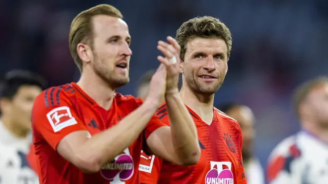 &lsquo;Fazem tudo parecer f&aacute;cil': M&uuml;ller ignora Kane e revela torcida por Bola de Ouro
