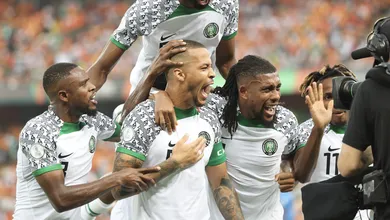 Nig&eacute;ria vence a anfitri&atilde; Costa do Marfim em jogo truncado e embola o Grupo A da Copa Africana de Na&ccedil;&otilde;es