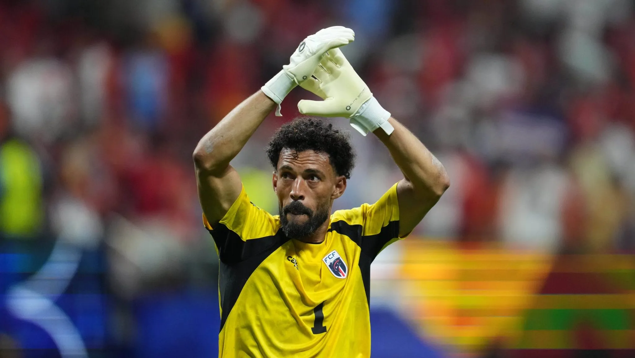 Vozinha, her&oacute;i de Cabo Verde contra a Espanha, celebra &lsquo;sonho de uma vida&rsquo; e conex&atilde;o com o Brasil