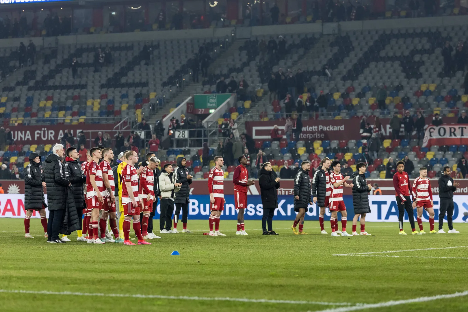 Foto: (Imago) - Jogadores do Fortuna DD&uuml;sseldorf