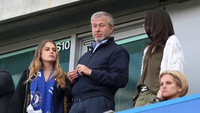 Bilh&otilde;es da venda do Chelsea podem ser usados para ajudar ucranianos v&iacute;timas da guerra