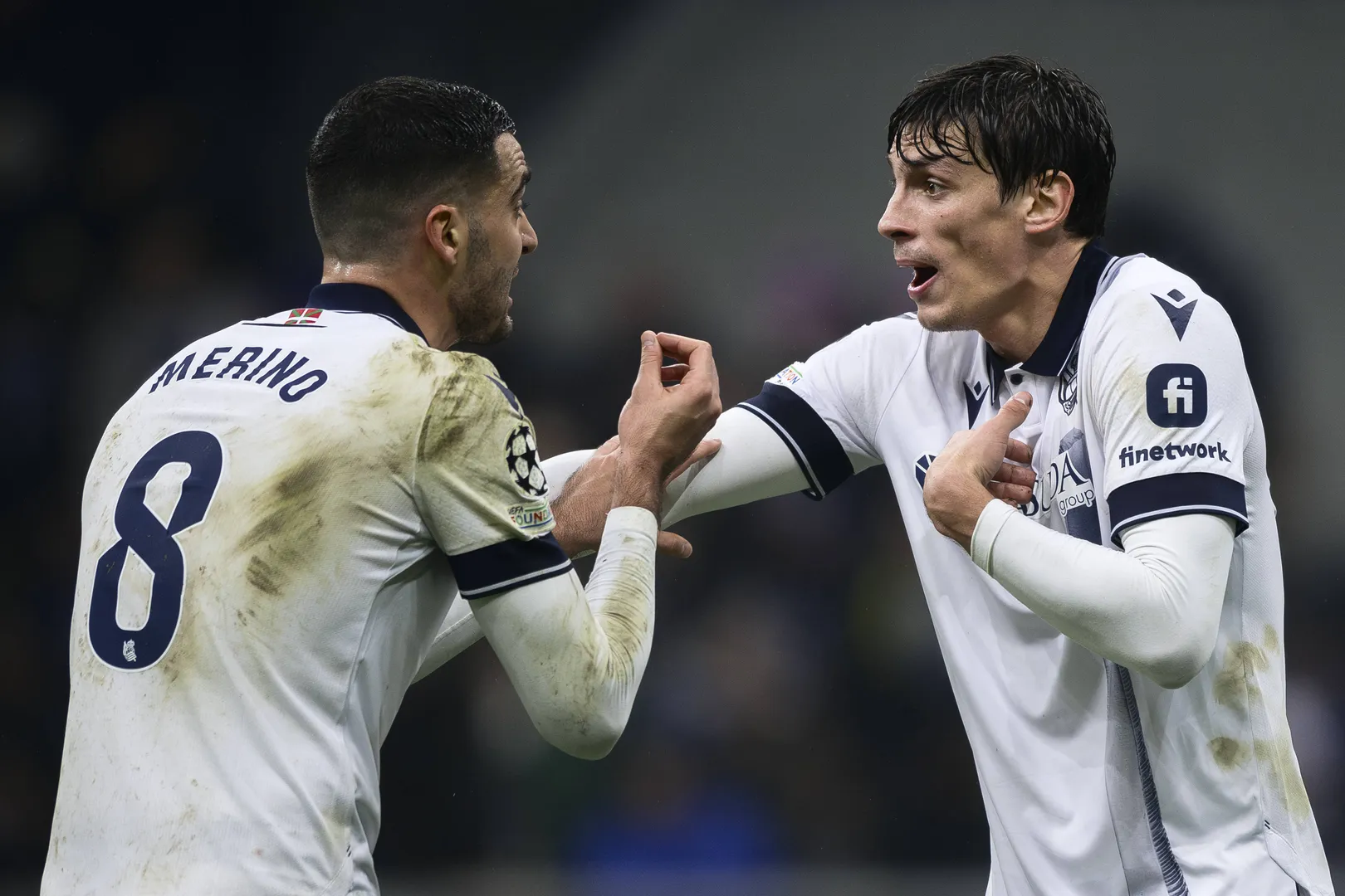 Foto: (Imago)  Mikel Merino e Le Normand pela Real Sociedad