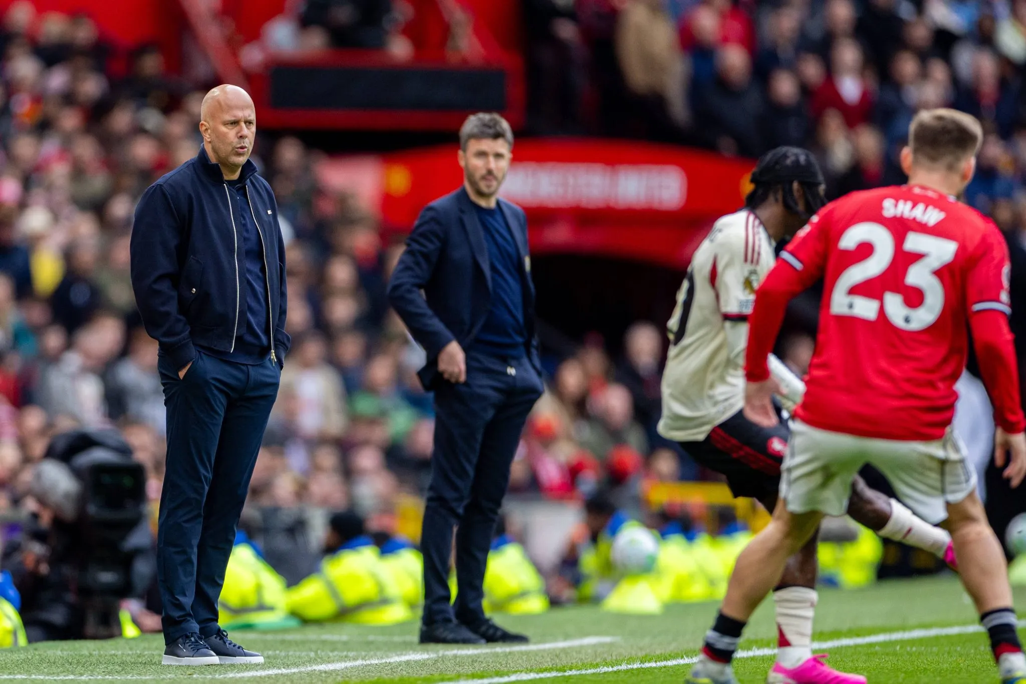 Slot foi derrotado por Carrick em confronto em Old Trafford 