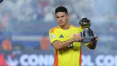 Eleito o melhor da Copa Am&eacute;rica, James volta ao S&atilde;o Paulo com chance de reviravolta