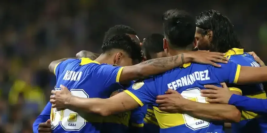 Cavani estreou, mas Romero &eacute; que virou o her&oacute;i na classifica&ccedil;&atilde;o do Boca nos p&ecirc;naltis